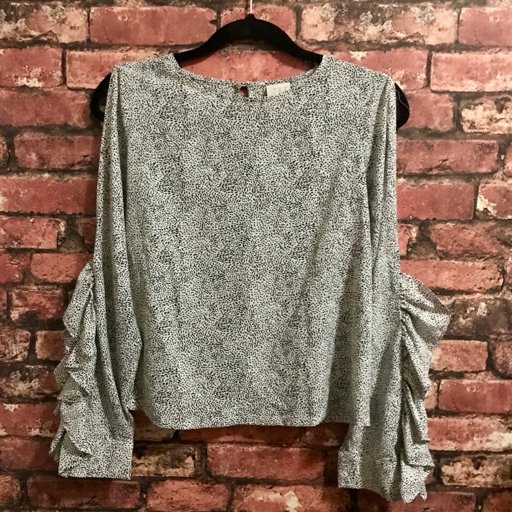 A New Day White & Black Speckled Blouse